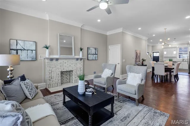 $2,400 | 3310 Michigan Avenue, St. Louis, MO 63118