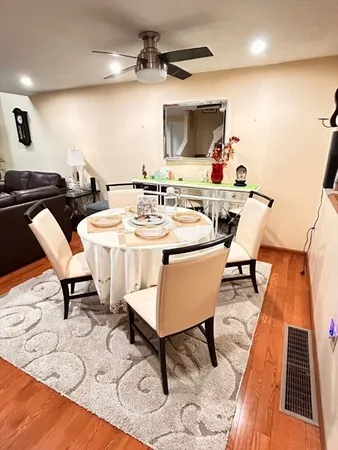 $3,500 | 1 Hawthorne Village, Unit C, Franklin, MA 02038
