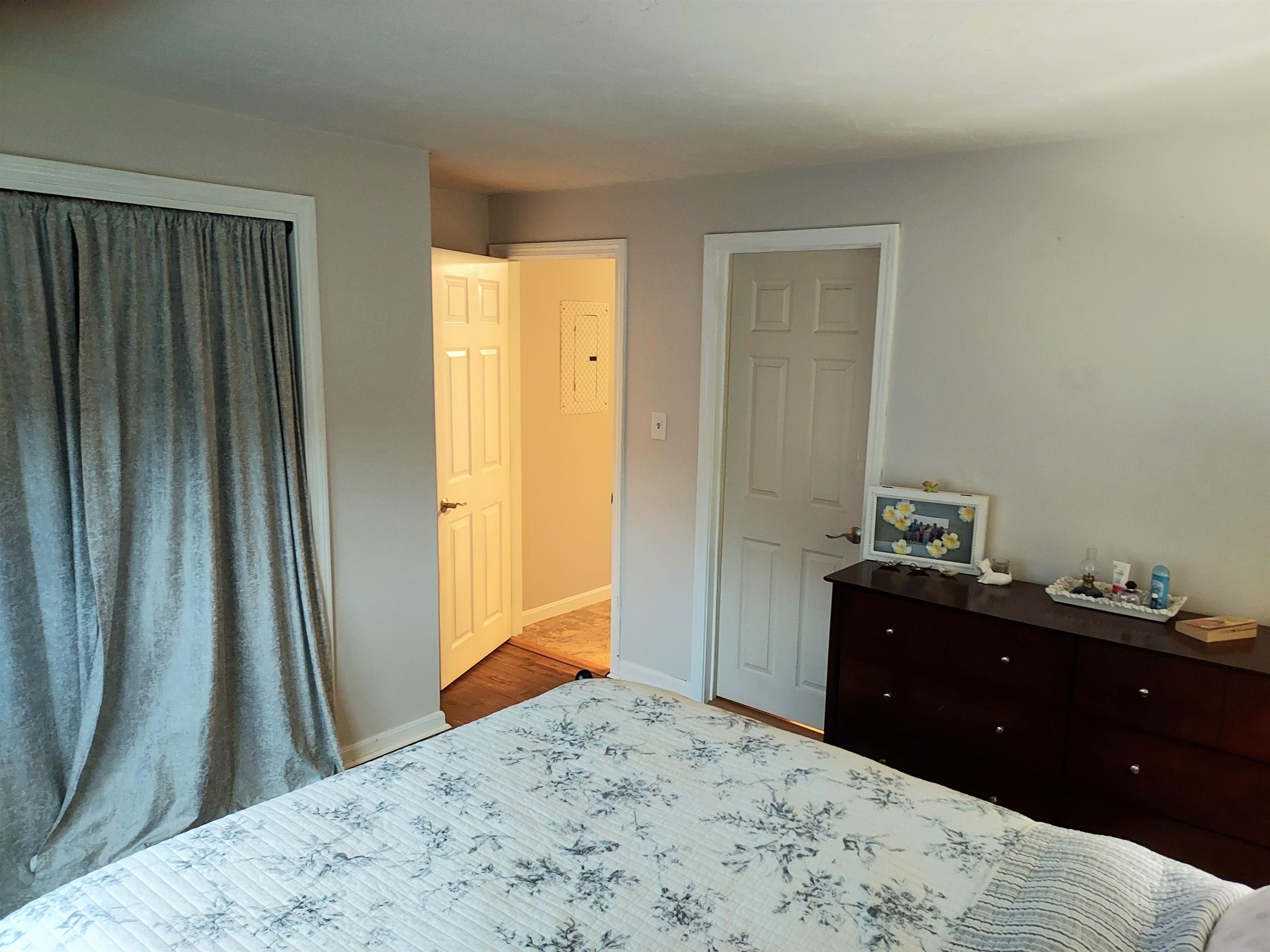215 Circle Road, Unit 12 Manchester, NH 03103 - Photo 10 of 12