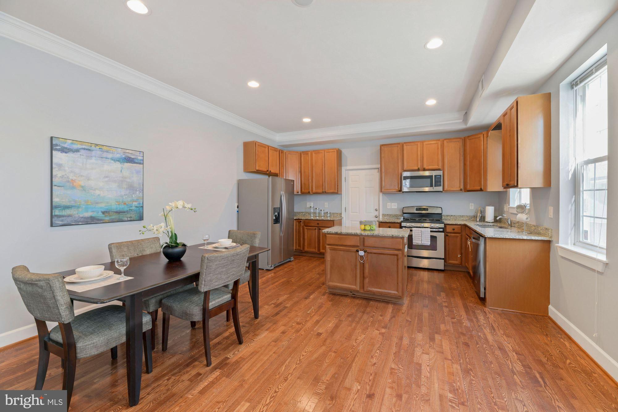 8 East Reed Avenue Alexandria, VA 22305 - Photo 6 of 39