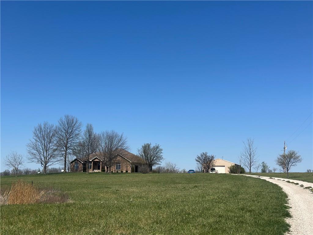 169 Northeast County Road Warrensburg, MO 64093 - Photo 3 of 30