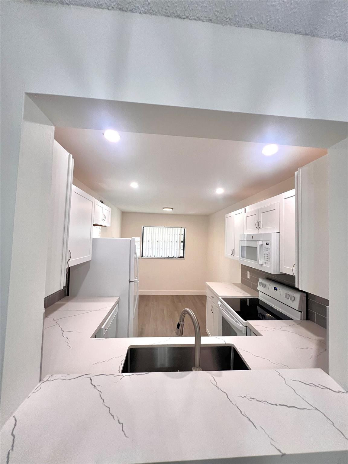 23442 Southwest 57th Avenue, Unit 407 Boca Raton, FL 33428 - Photo 9 of 18 Photo 9