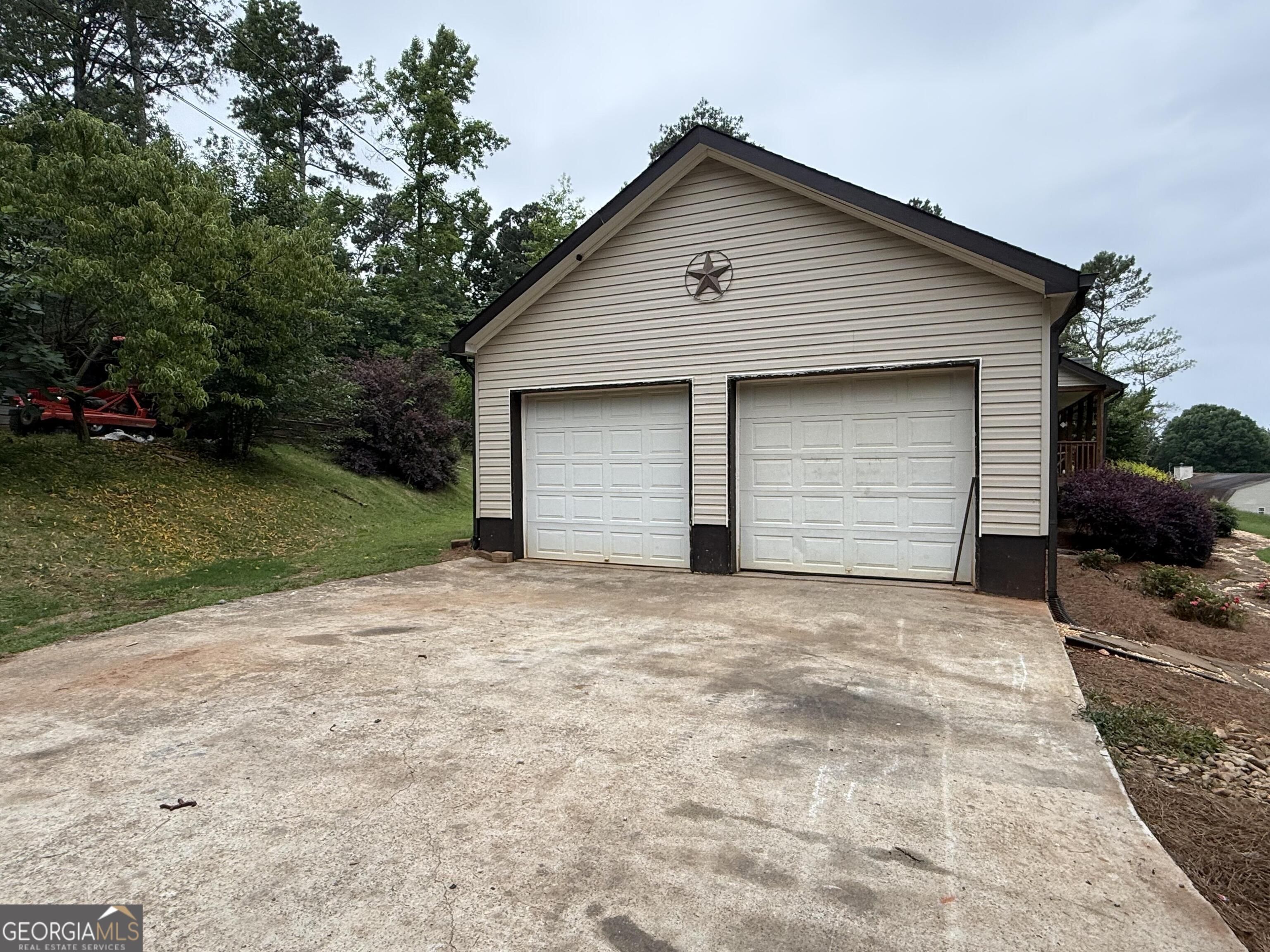 2526 Hancock Road Social Circle, GA 30025 - Photo 14 of 45