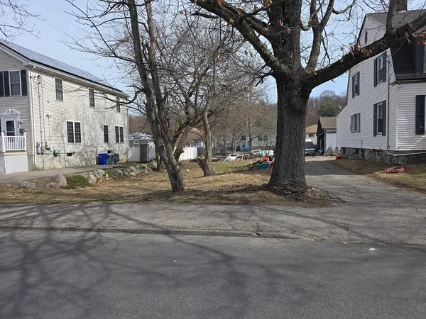 $350,000 | 0 Huntington Avenue, Boston, MA 02136