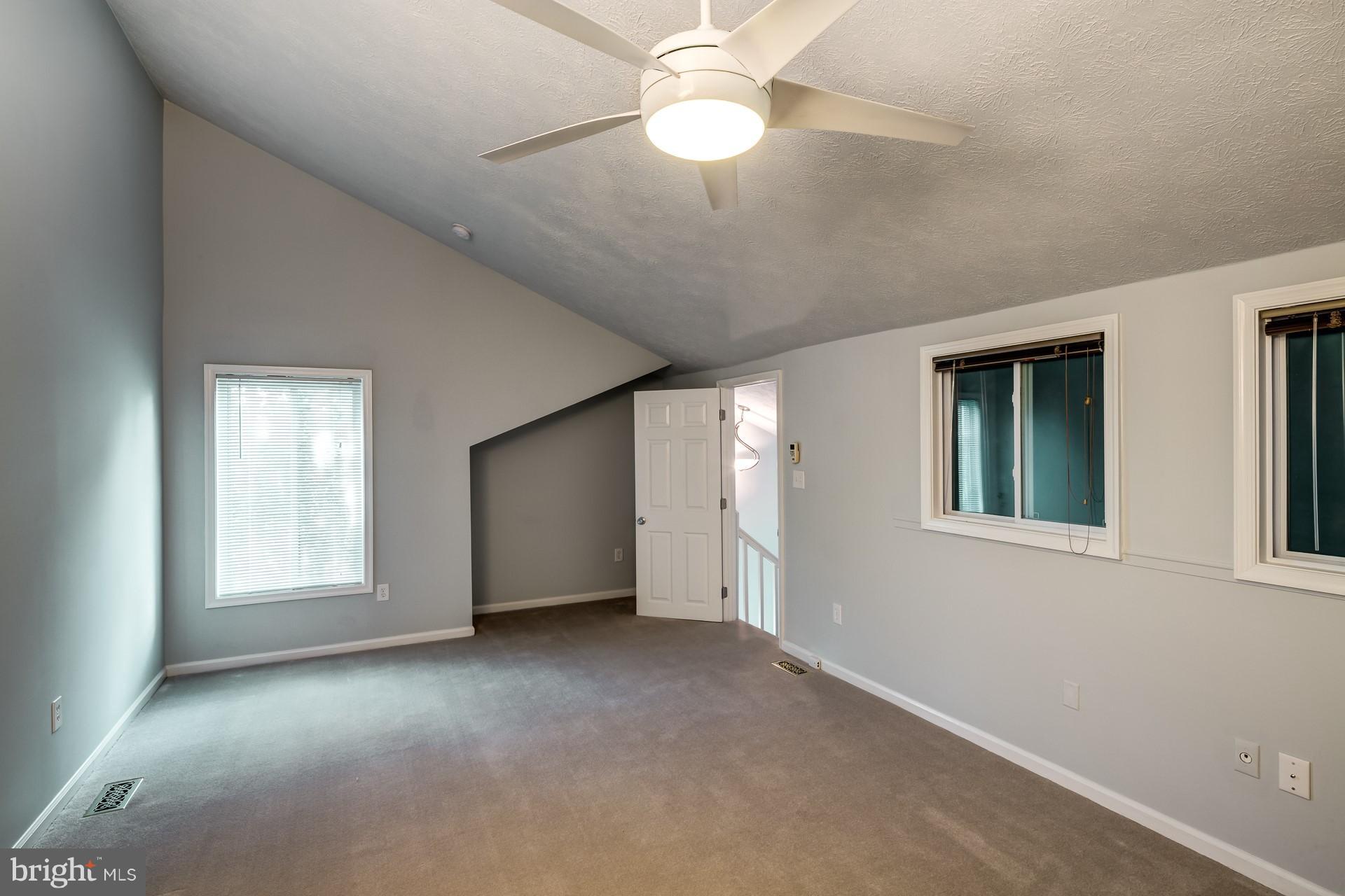2283 Hunter's Run Drive, Unit 2283 Reston, VA 20191 - Photo 12 of 23 Bedroom (Master)