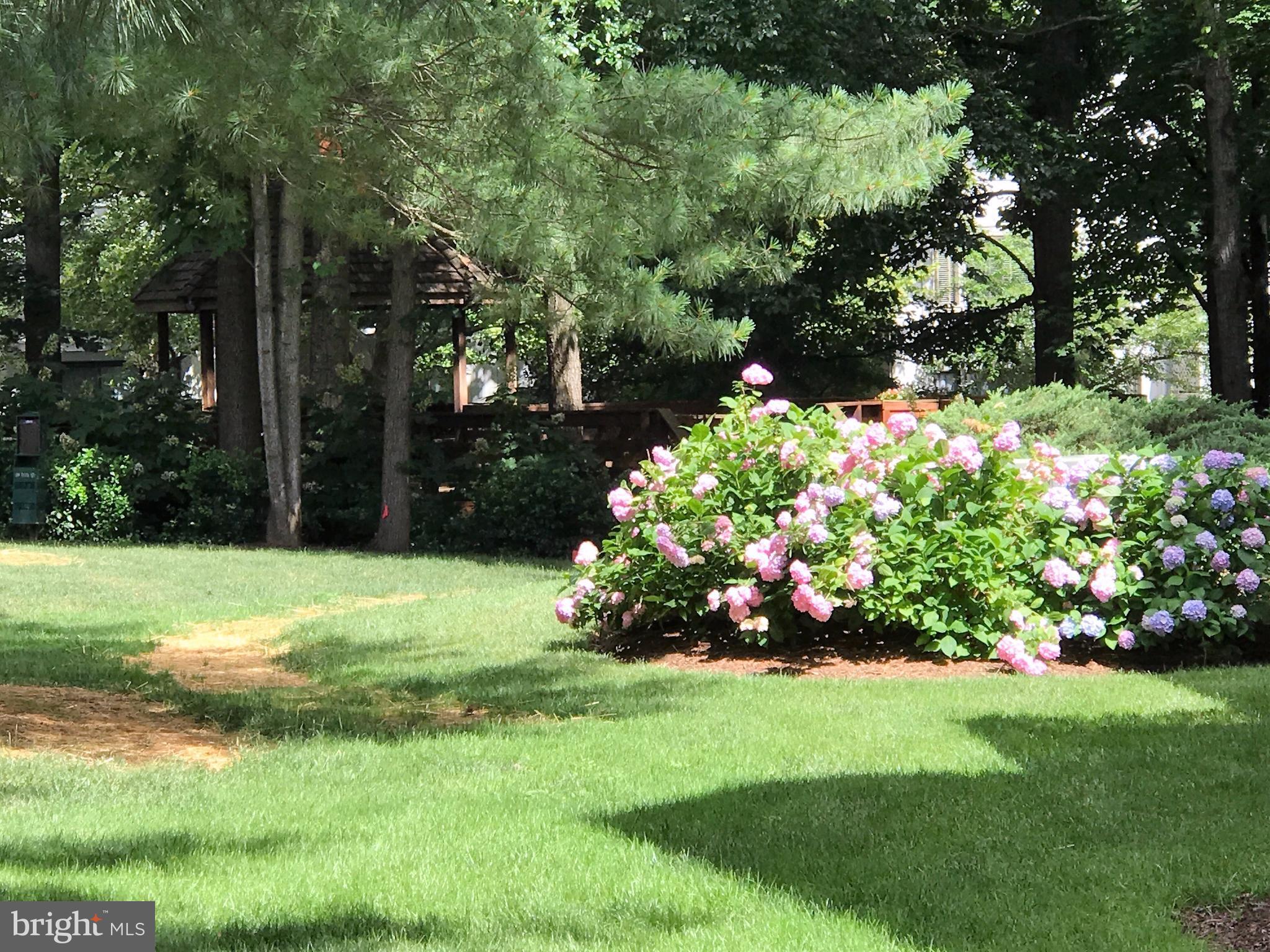 2283 Hunter's Run Drive, Unit 2283 Reston, VA 20191 - Photo 21 of 23 Exterior (General)