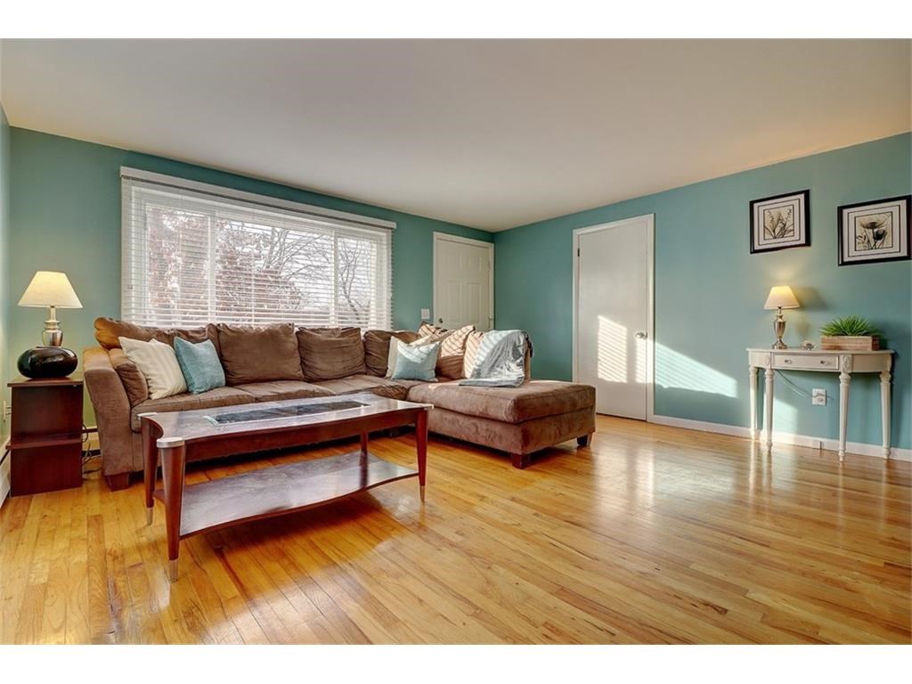 153 Asylum Road Warwick, RI 02886 - Photo 7 of 28