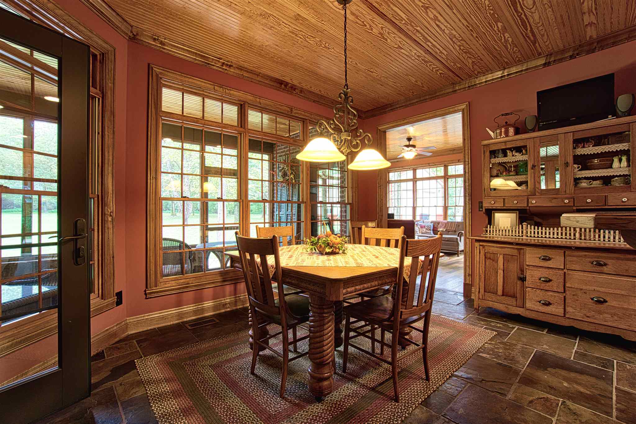 1700 South Center Road Boonville, IN 47601 - Photo 9 of 36 Gallery Image 9