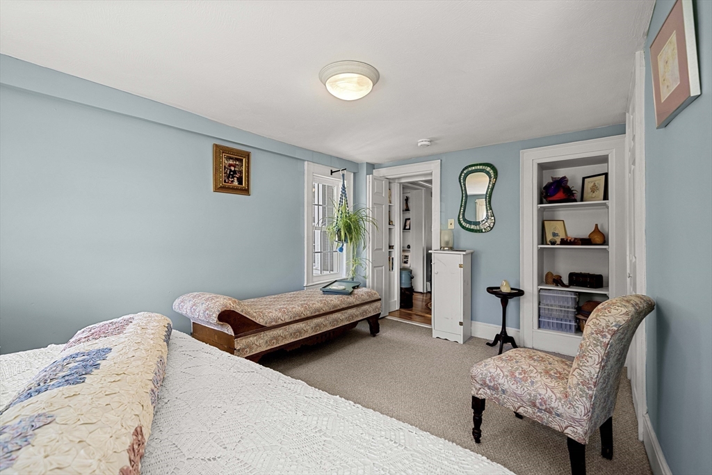 376 Main Street, Unit 4 Amesbury, MA 01913 - Photo 24 of 33