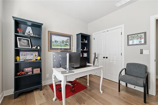 $565,000 | 2617 Southwest Hook Farm Drive, Lee's Summit, MO 64082