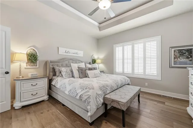 $565,000 | 2617 Southwest Hook Farm Drive, Lee's Summit, MO 64082