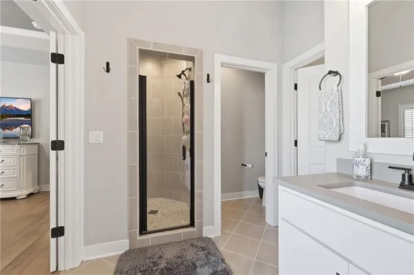 $548,000 | 2617 Southwest Hook Farm Drive, Lee's Summit, MO 64082
