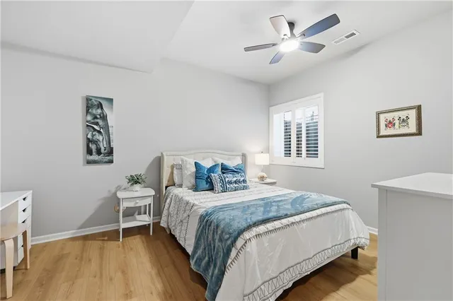 $565,000 | 2617 Southwest Hook Farm Drive, Lee's Summit, MO 64082