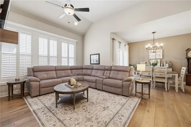 $565,000 | 2617 Southwest Hook Farm Drive, Lee's Summit, MO 64082