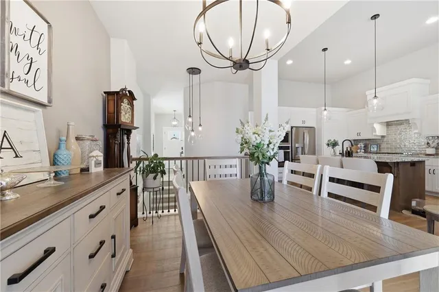 $565,000 | 2617 Southwest Hook Farm Drive, Lee's Summit, MO 64082