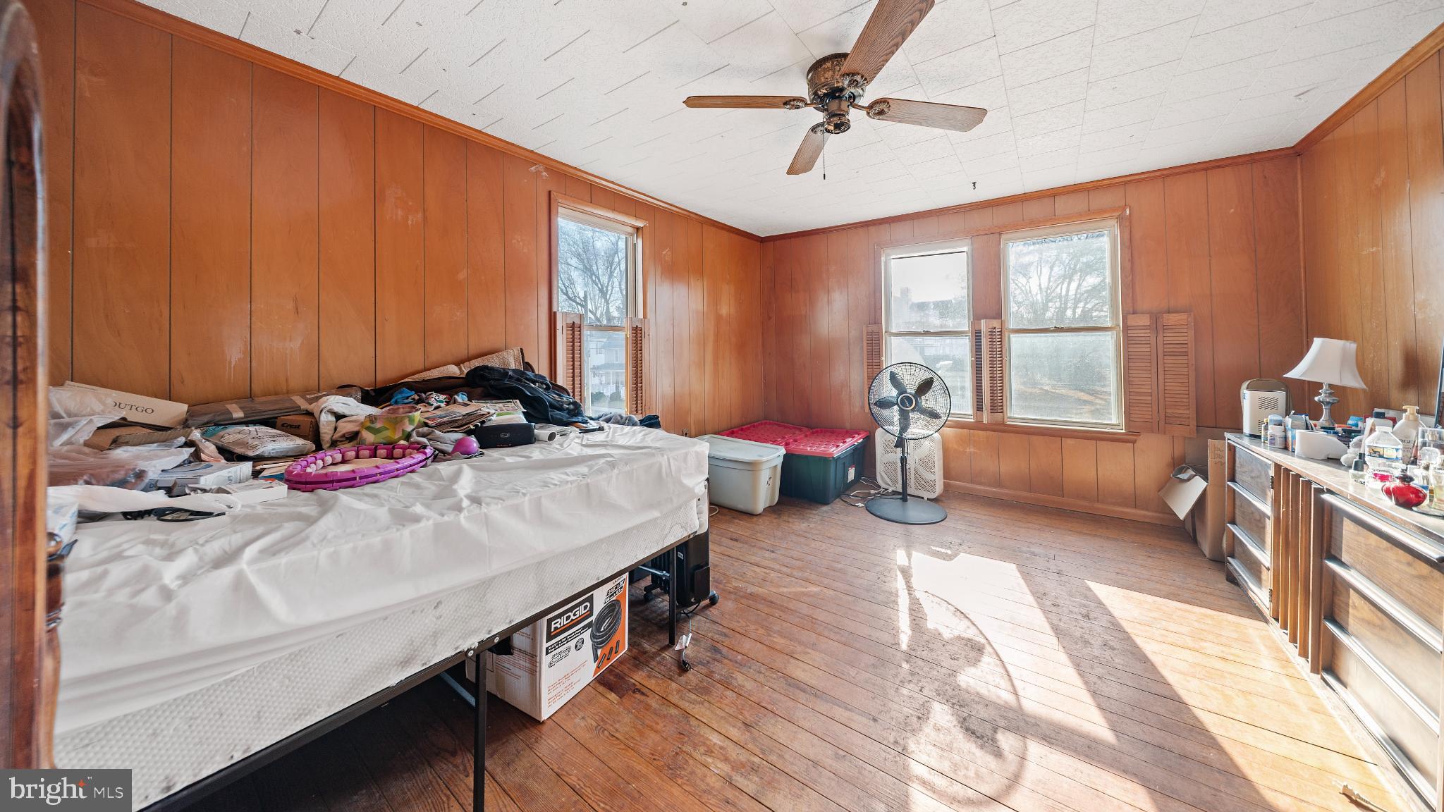 701 East State Street Delmar, DE 19940 - Photo 10 of 23 a bed room with furniture and a window
