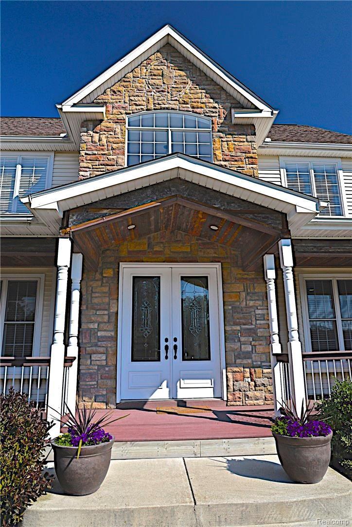 2475 Sundance Ridge Howell, MI 48843 - Photo 5 of 67 DSC_9224.jpg