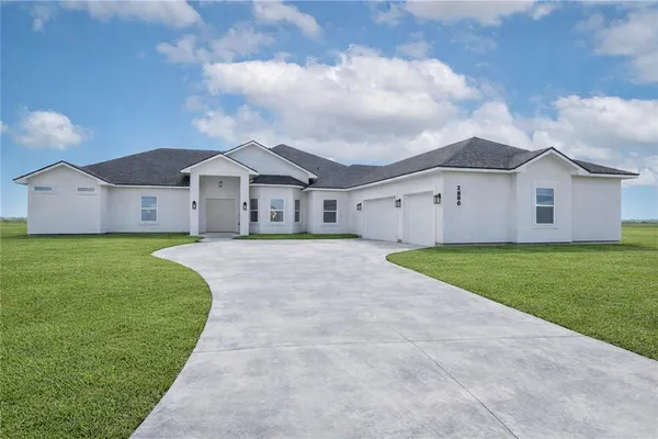 $729,000 | 1850 Mama Fefi Drive, Corpus Christi, TX 78414