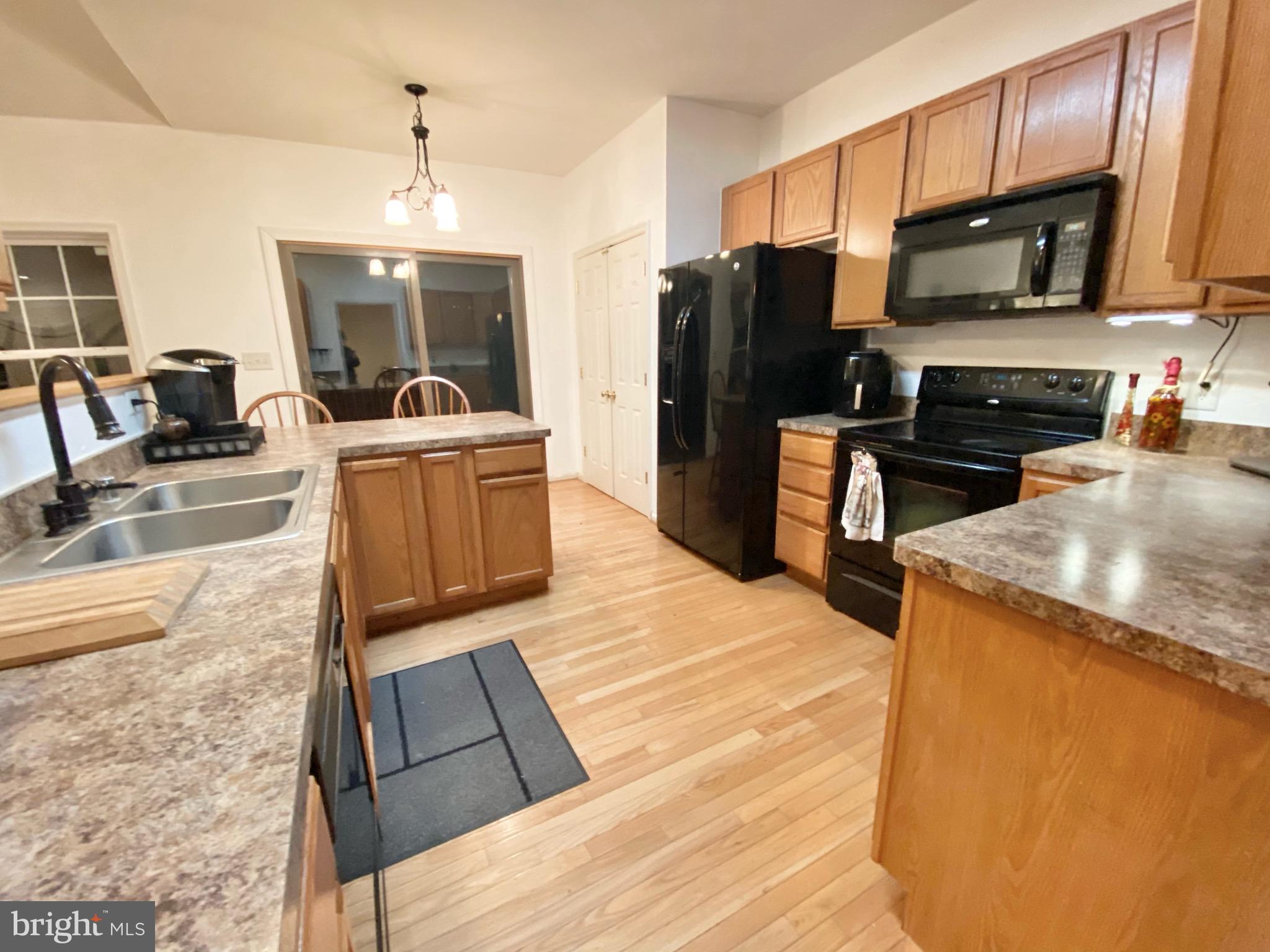317 Cedar Ridge Drive Ruther Glen, VA 22546 - Photo 8 of 68