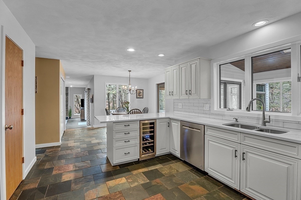 80 Elizabeth Ridge Road Carlisle, MA 01741 - Photo 11 of 33 a large bathroom with a sink and mirror