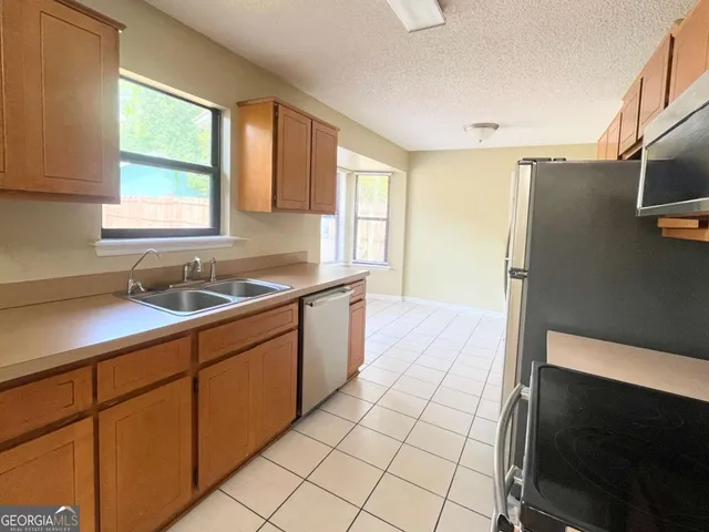 $1,850 | 317 Lake View Drive, Kingsland, GA 31548