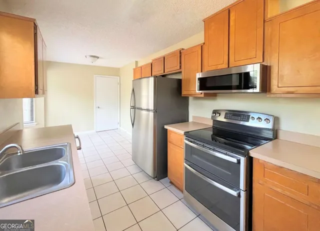 $1,850 | 317 Lake View Drive, Kingsland, GA 31548