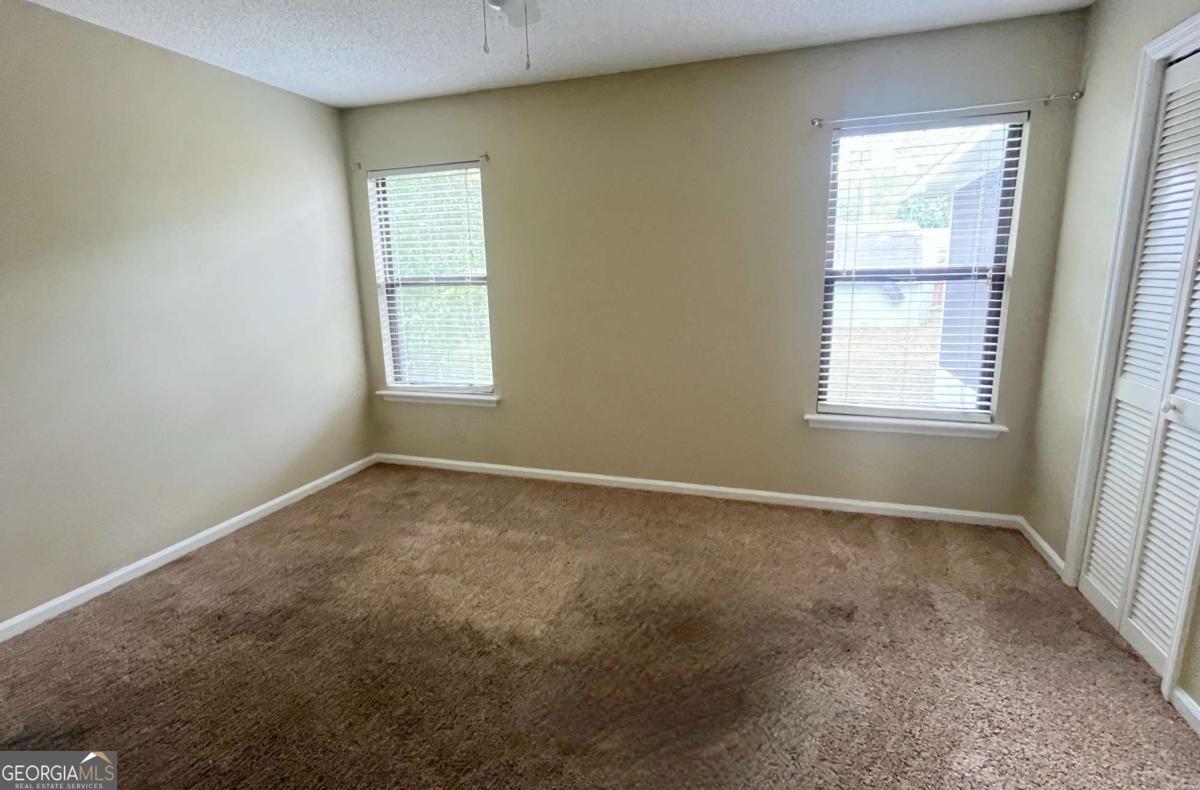 317 Lake View Drive Kingsland, GA 31548 - Photo 25 of 51 an empty room with a window