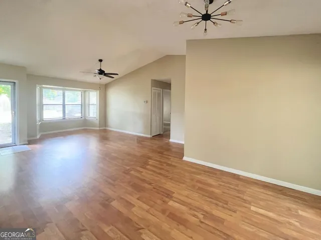 $1,850 | 317 Lake View Drive, Kingsland, GA 31548