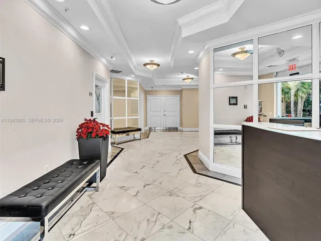 $2,995 | 1688 West Avenue, Unit G06, Miami Beach, FL 33139