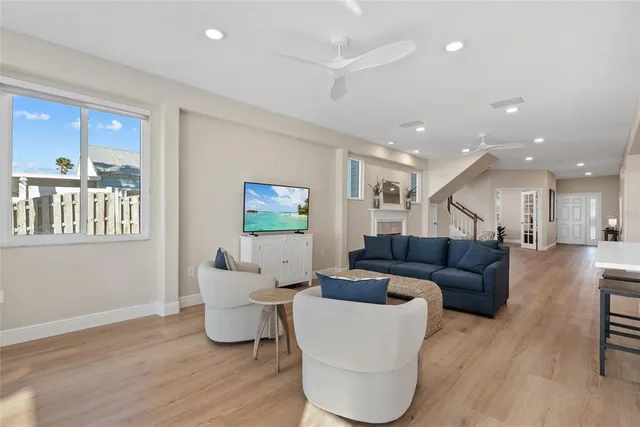 $3,595,000 | 409 Casey Key Road, Nokomis, FL 34275