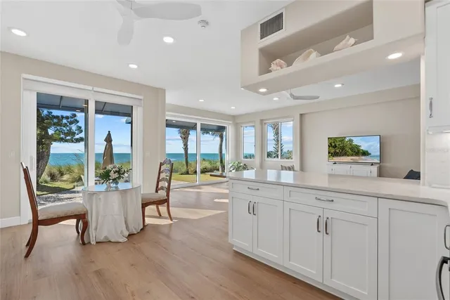 $3,595,000 | 409 Casey Key Road, Nokomis, FL 34275