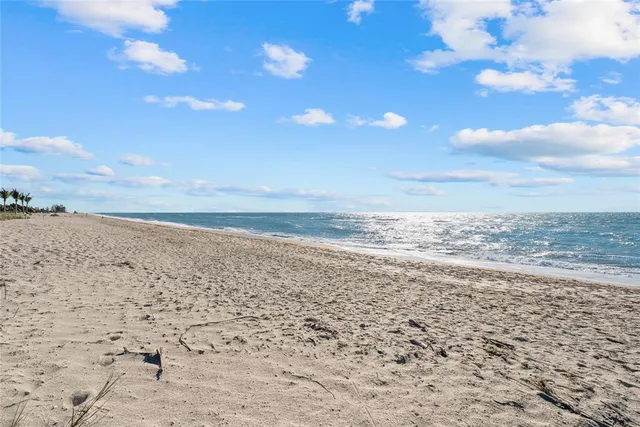 $3,595,000 | 409 Casey Key Road, Nokomis, FL 34275