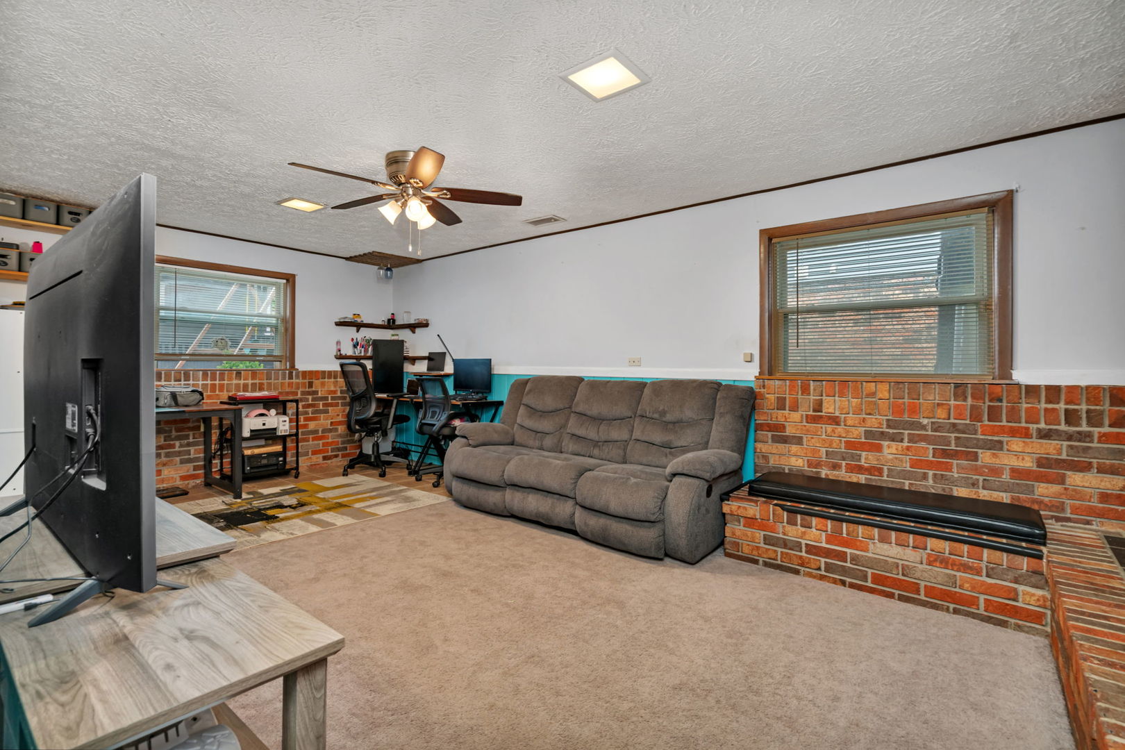 17608 Community Street Lansing, IL 60438 - Photo 15 of 36