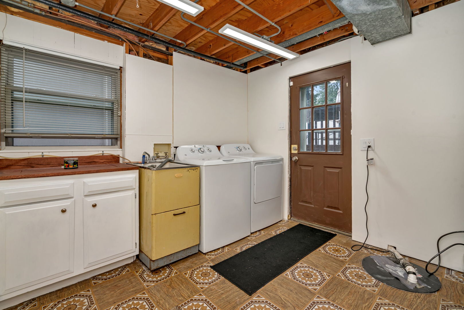 17608 Community Street Lansing, IL 60438 - Photo 26 of 36