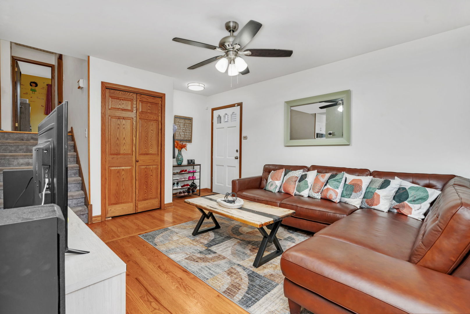 17608 Community Street Lansing, IL 60438 - Photo 7 of 36