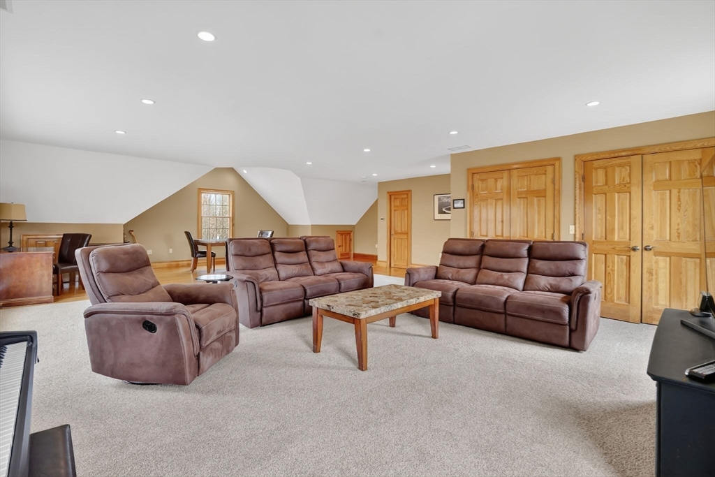 3 Red Gap Road Wilbraham, MA 01095 - Photo 23 of 40