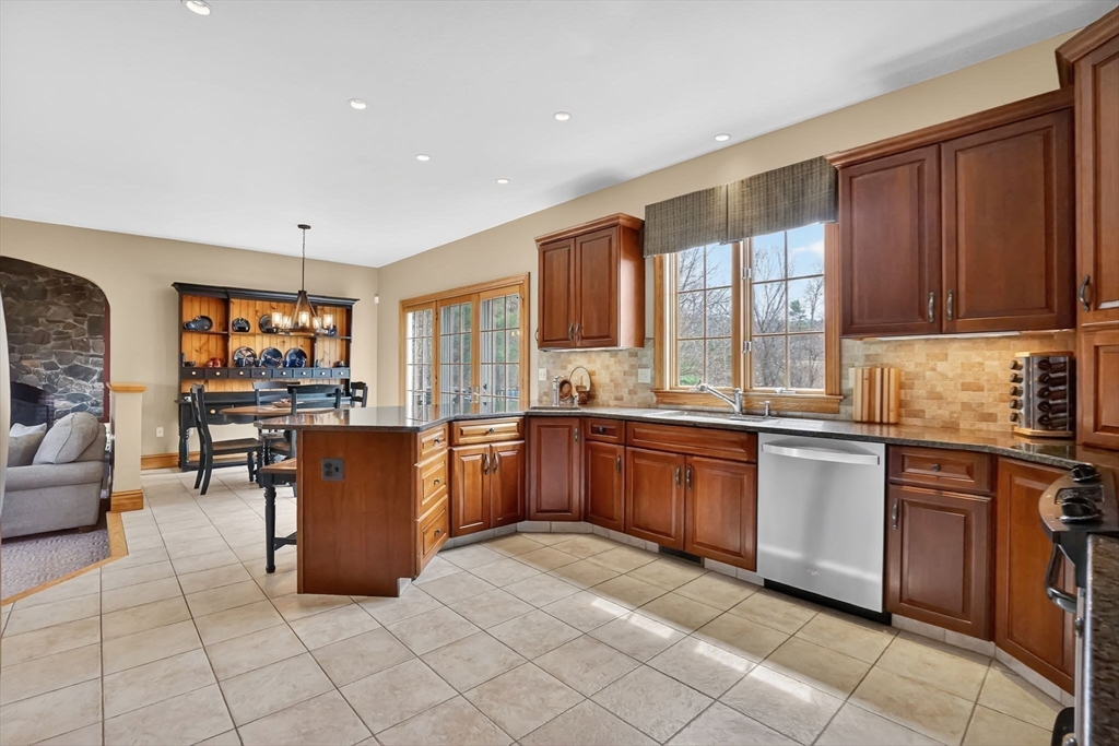 3 Red Gap Road Wilbraham, MA 01095 - Photo 7 of 40