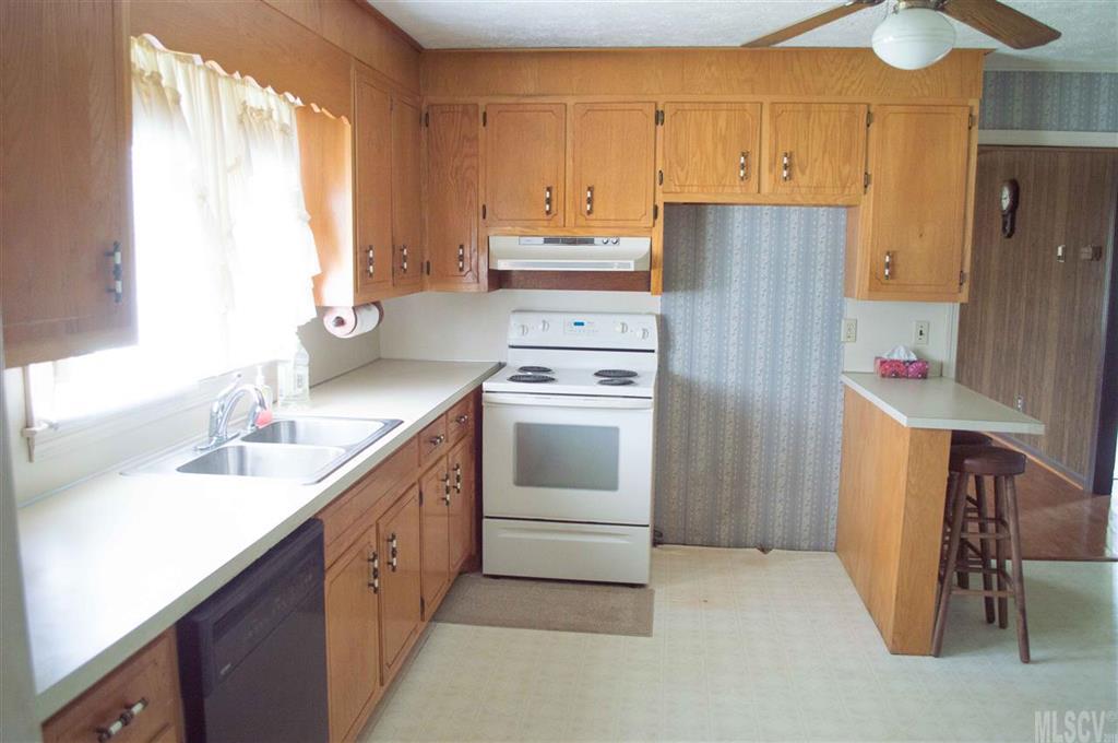 643 Pine Mountain Road Hudson, NC 28638 - Photo 12 of 15 Gallery Image 12