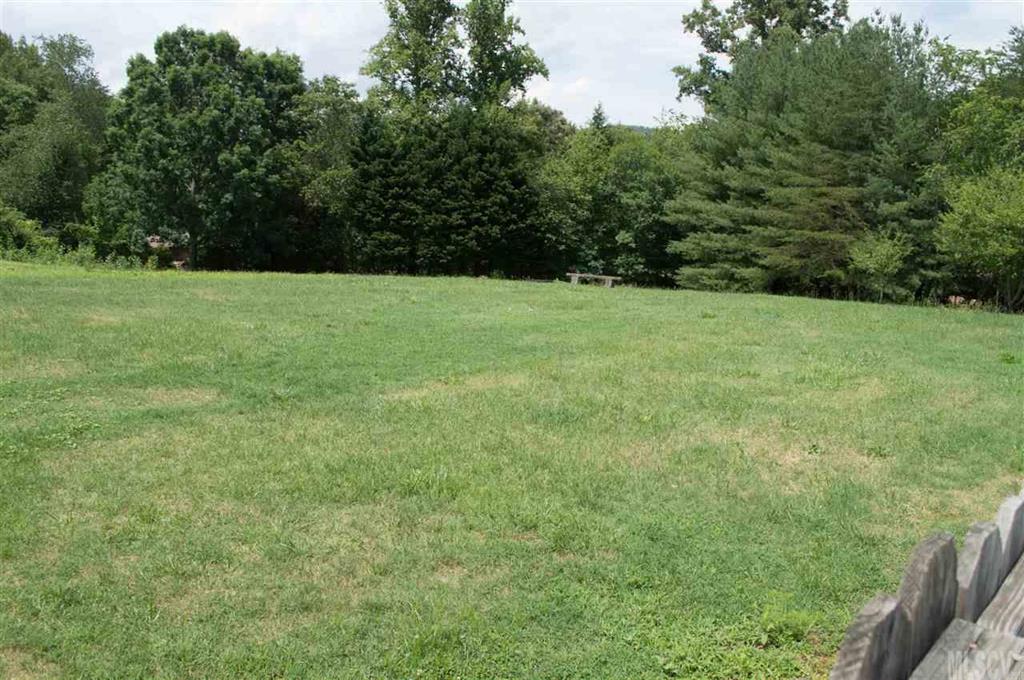 643 Pine Mountain Road Hudson, NC 28638 - Photo 7 of 15 Gallery Image 7