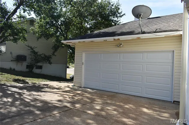 $2,400 | 16407 Westglen Farms Drive, Wildwood, MO 63011