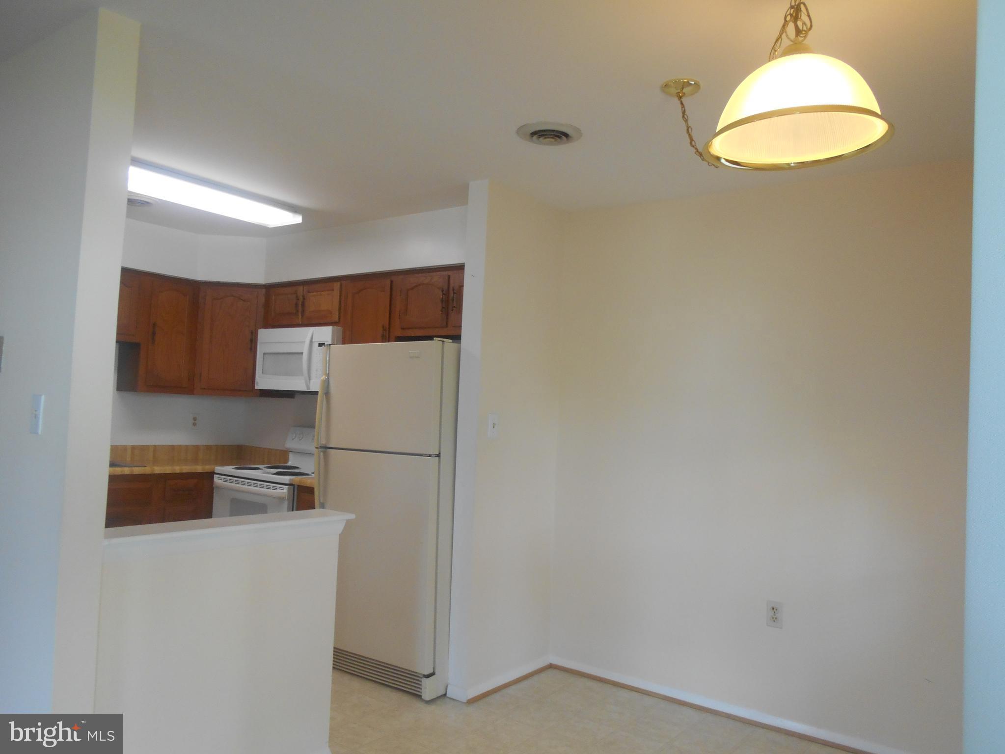 6992 Basswood Road, Unit B Frederick, MD 21703 - Photo 11 of 19 Kitchen