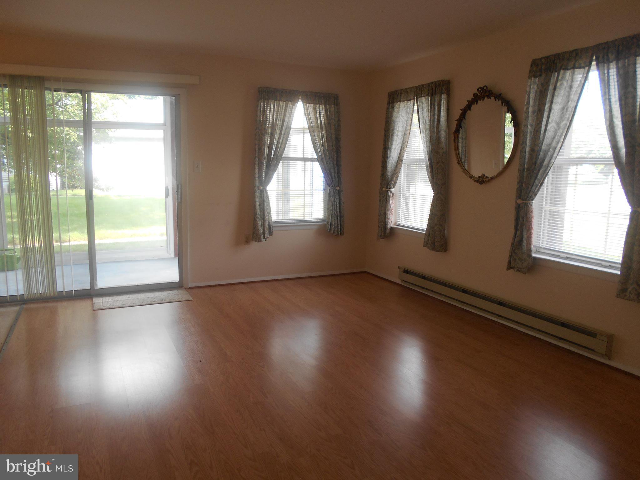 6992 Basswood Road, Unit B Frederick, MD 21703 - Photo 9 of 19 Living Room