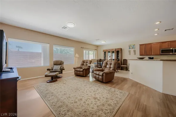 $2,350 | 7536 Chaffinch Street, North Las Vegas, NV 89084