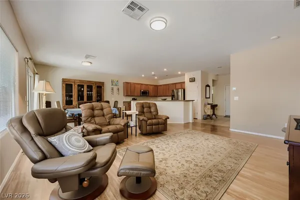 $2,350 | 7536 Chaffinch Street, North Las Vegas, NV 89084