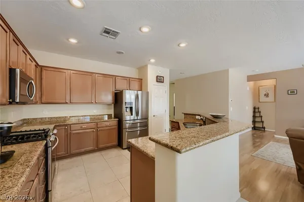 $2,350 | 7536 Chaffinch Street, North Las Vegas, NV 89084