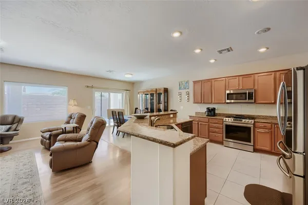 $2,350 | 7536 Chaffinch Street, North Las Vegas, NV 89084