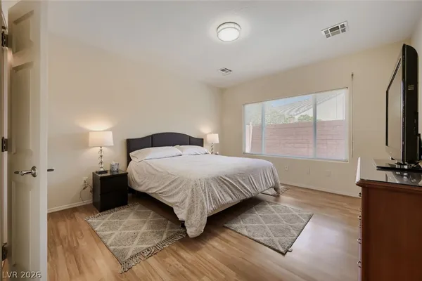$2,350 | 7536 Chaffinch Street, North Las Vegas, NV 89084
