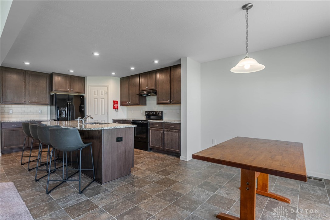 3656 Persimmon Ridge Place Bellbrook, OH 45305 - Photo 10 of 47
