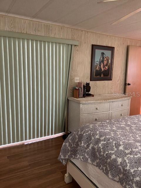 3141 Nantucket Drive Holiday, FL 34690 - Photo 20 of 29 a bed sitting in a bedroom next to a window