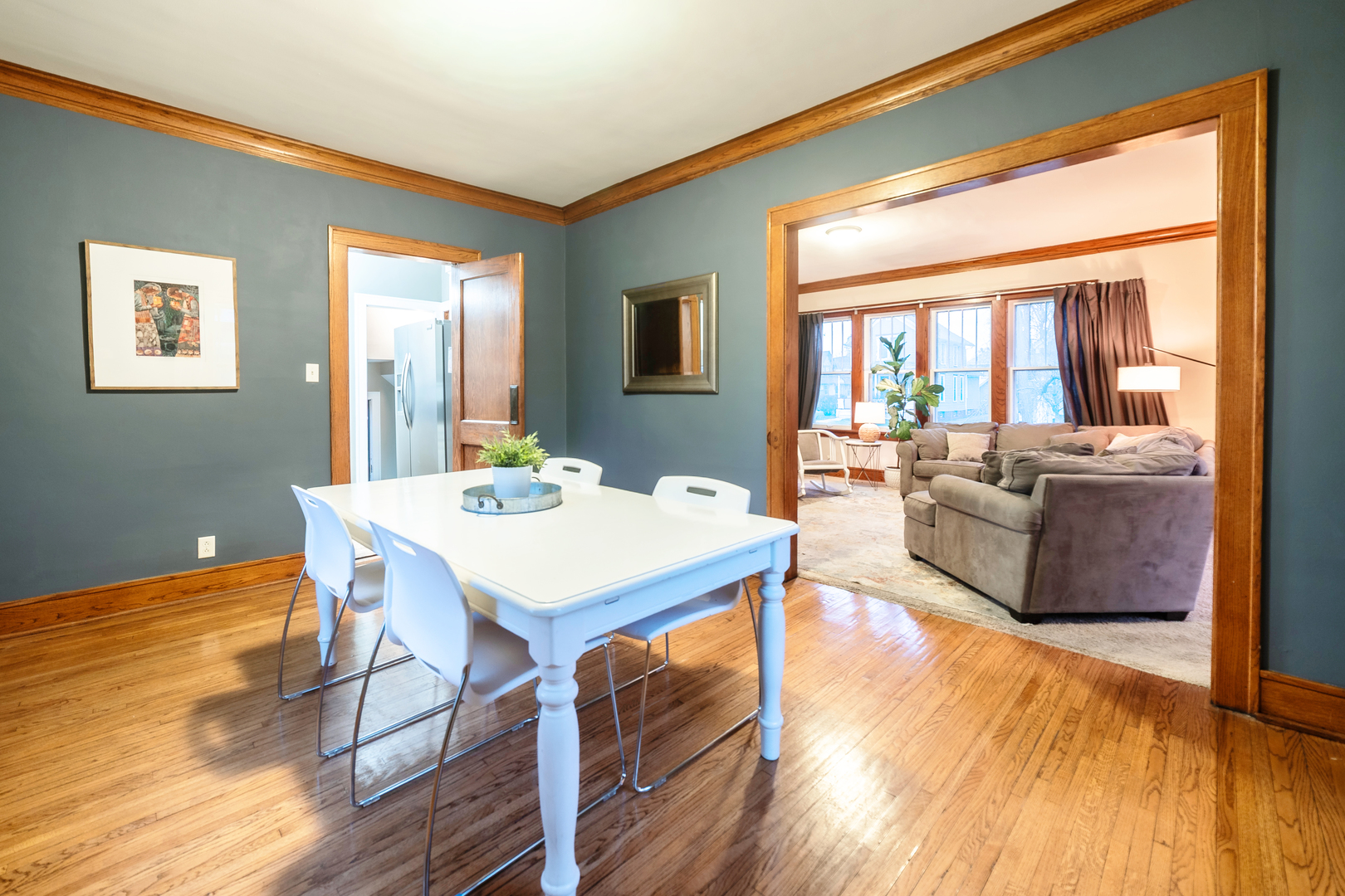 489 Division Street Elgin, IL 60120 - Photo 14 of 40